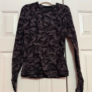 Lululemon Runderful Long Sleeve Shirt